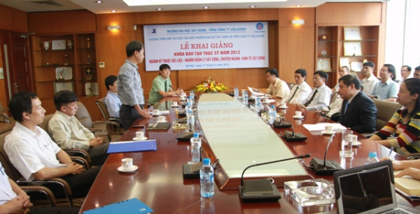 Bản tin pháp luật tháng 2/2013 - Số 2